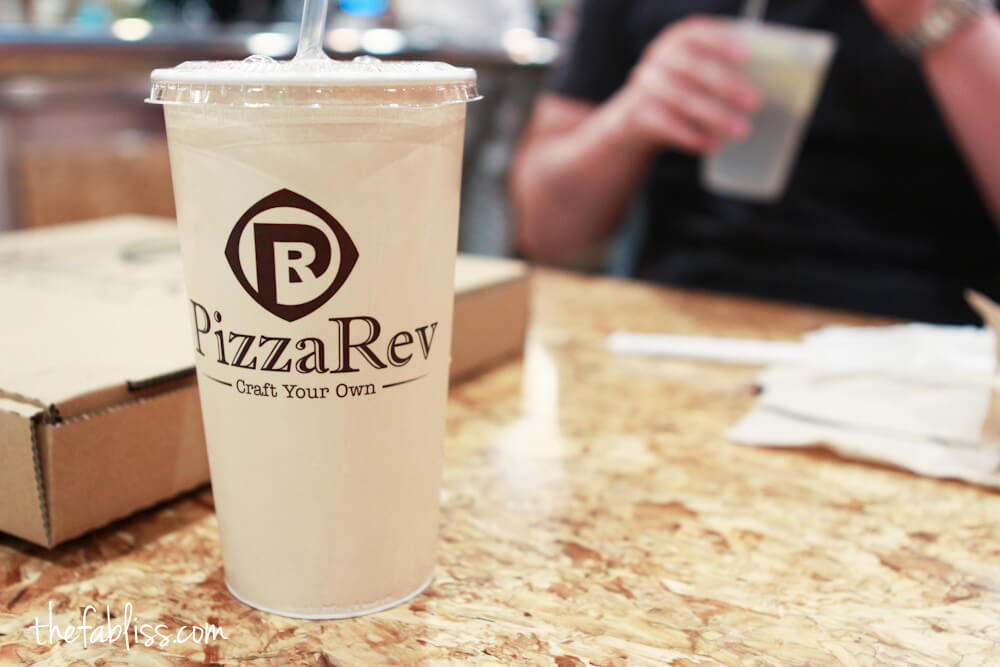 PizzaRev | Studio City